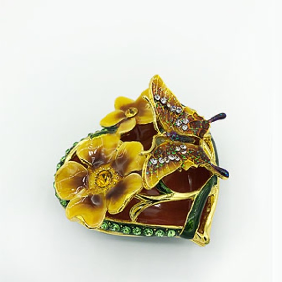 Cherished Treasures Enamel Butterfly With Crystals Floral Hinged Box - Picture 4 of 8